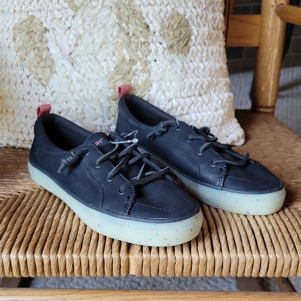 Sperry Crest Vibe Sneakers with confetti sparkle soles, black, size 7
